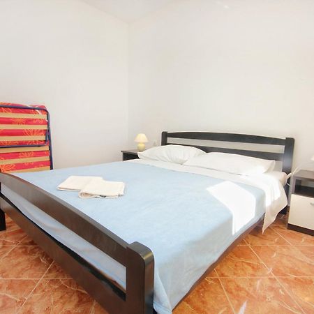 Apartments By The Sea Vlasici, Pag - 9324 客房 照片