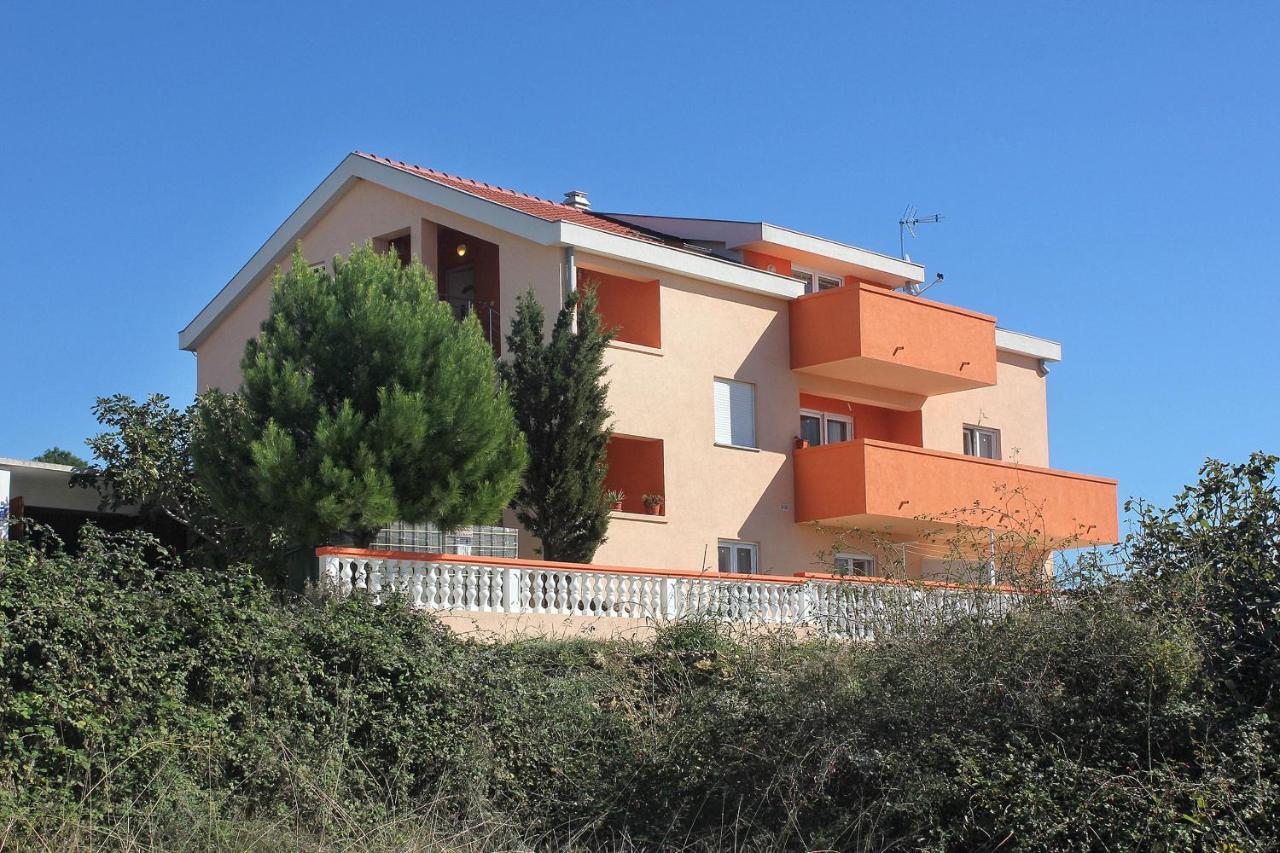 Apartments By The Sea Vlasici, Pag - 9324 外观 照片