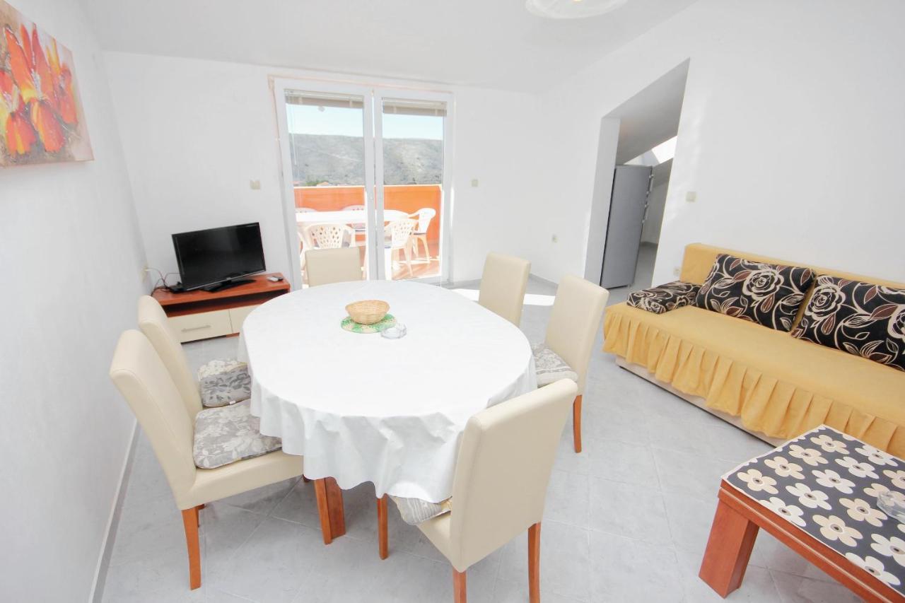 Apartments By The Sea Vlasici, Pag - 9324 外观 照片