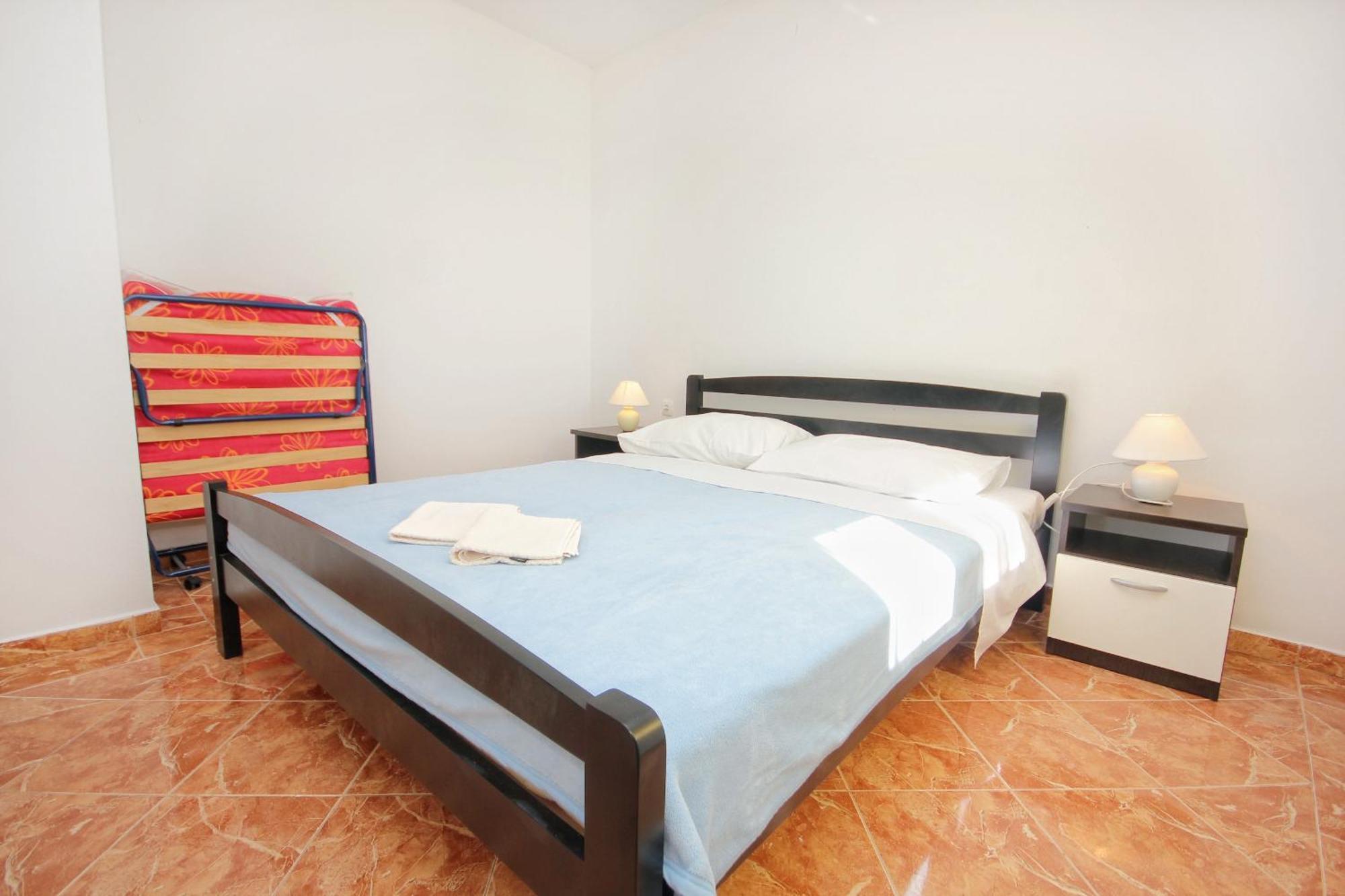 Apartments By The Sea Vlasici, Pag - 9324 客房 照片