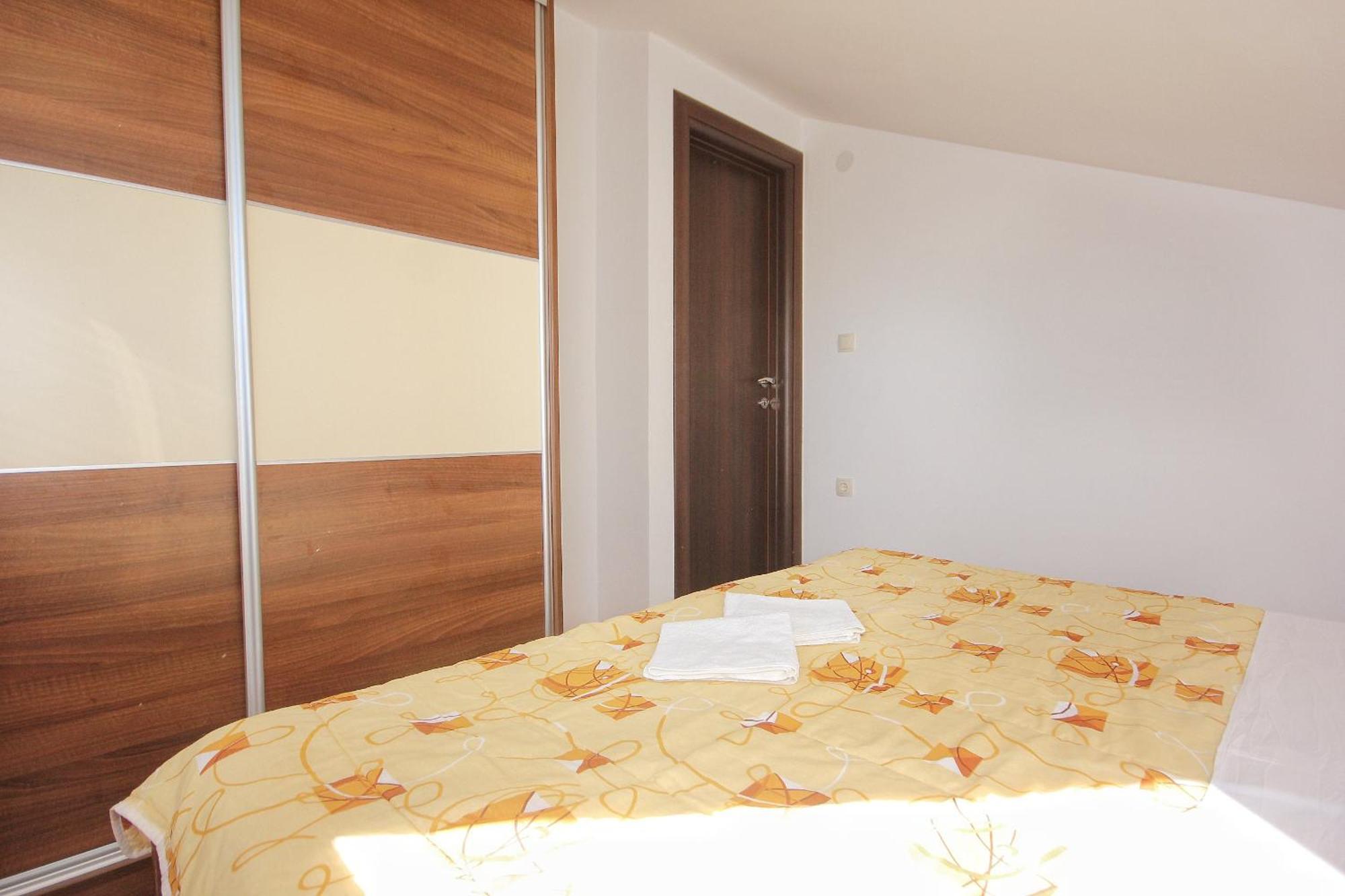 Apartments By The Sea Vlasici, Pag - 9324 客房 照片