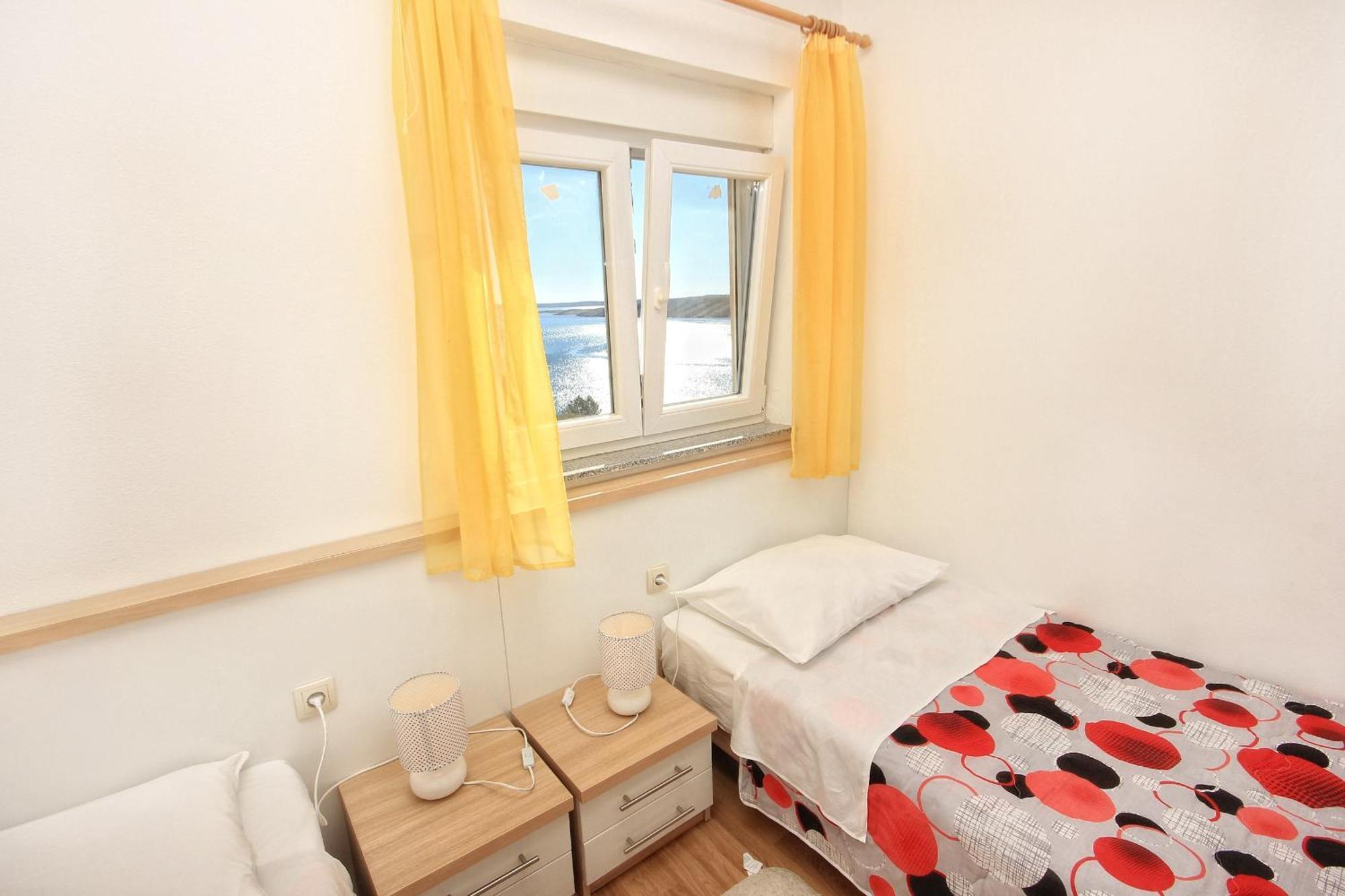 Apartments By The Sea Vlasici, Pag - 9324 客房 照片