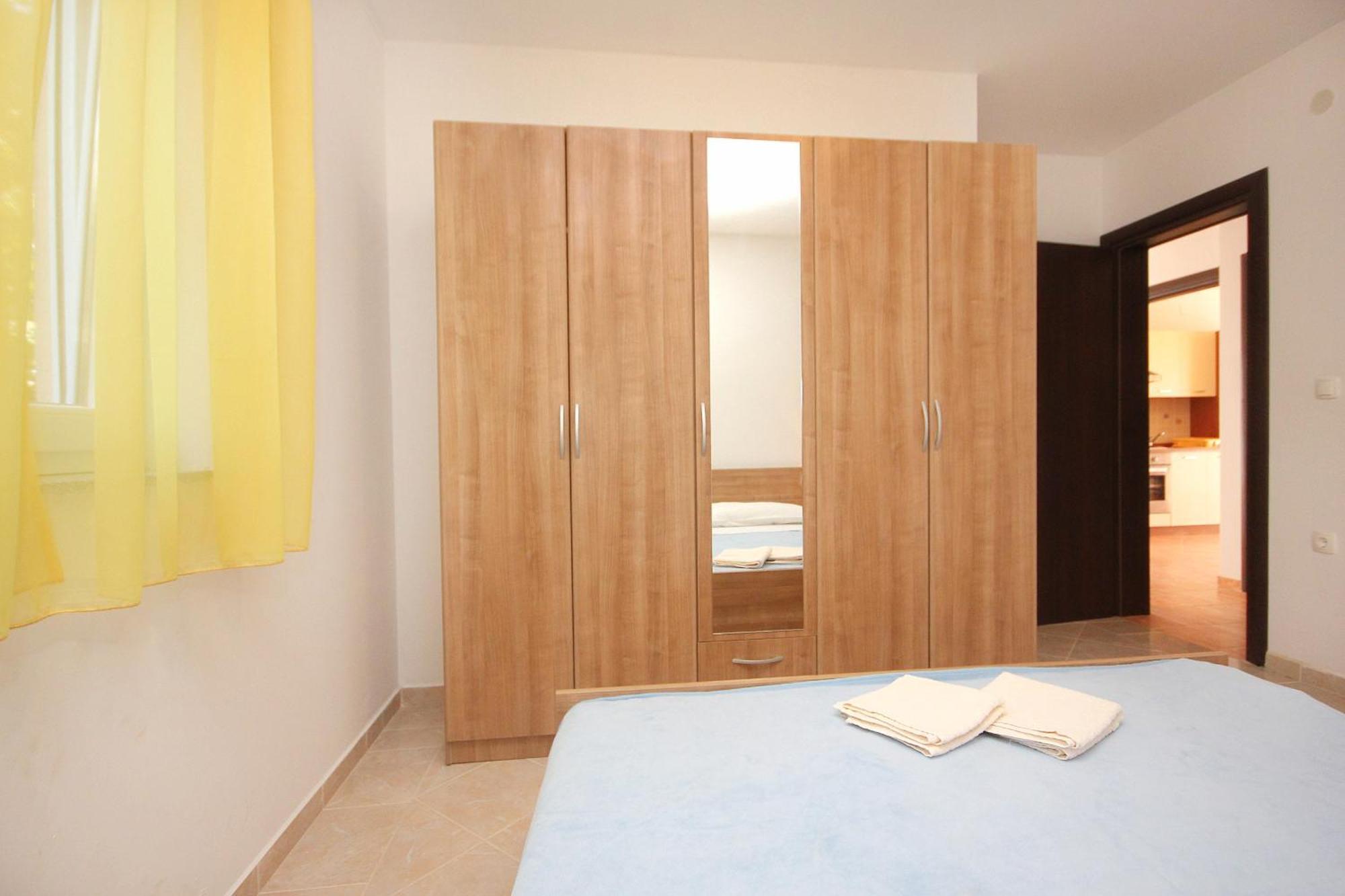 Apartments By The Sea Vlasici, Pag - 9324 客房 照片